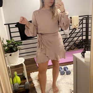 Hello molly pink dress medium NWT